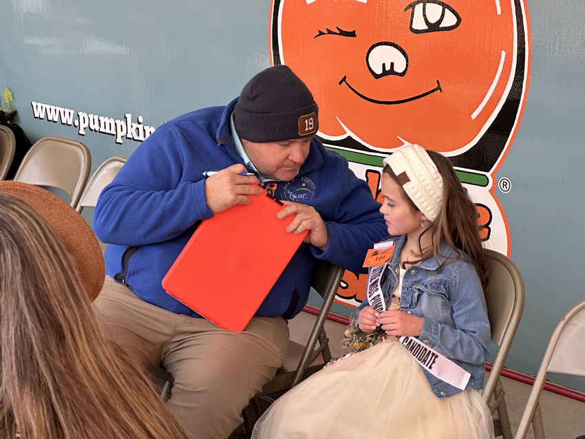 The Official Circleville Pumpkin Show Website 2022 Little Miss
